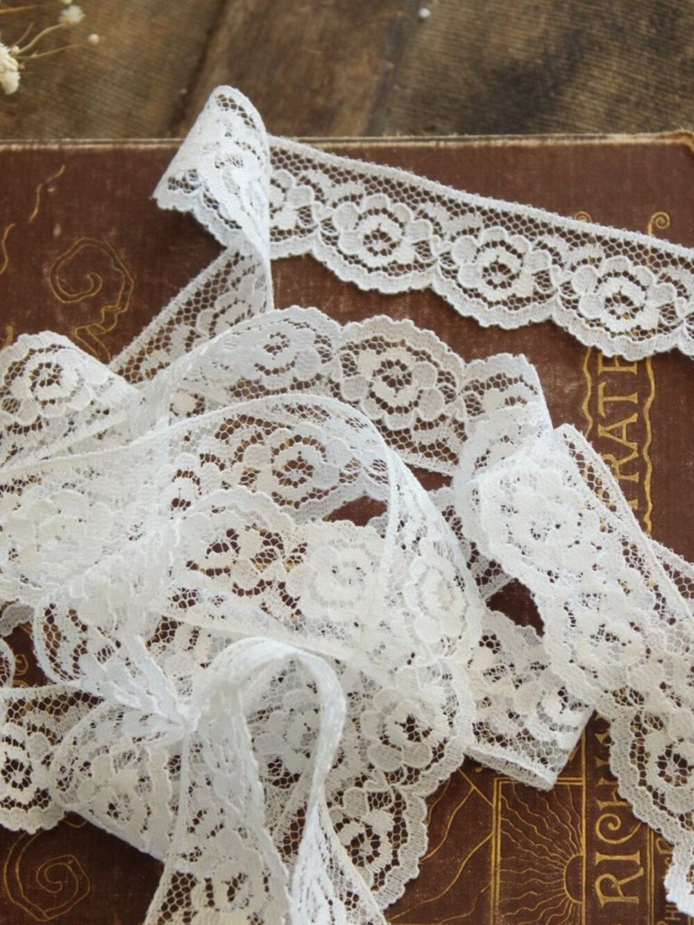 Vintage White Lace Trim, 2 Yards, 1.25" wide, Nylon, Sewing Supply